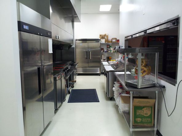 Suite 19-Kitchen